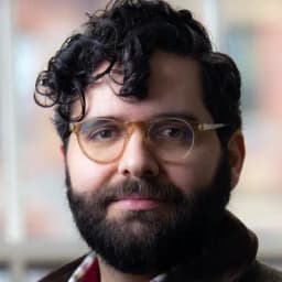 Kyle Machado headshot
