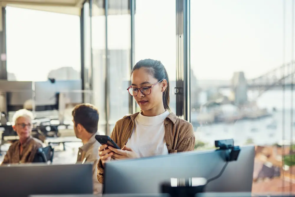 Email archiving software for compliance